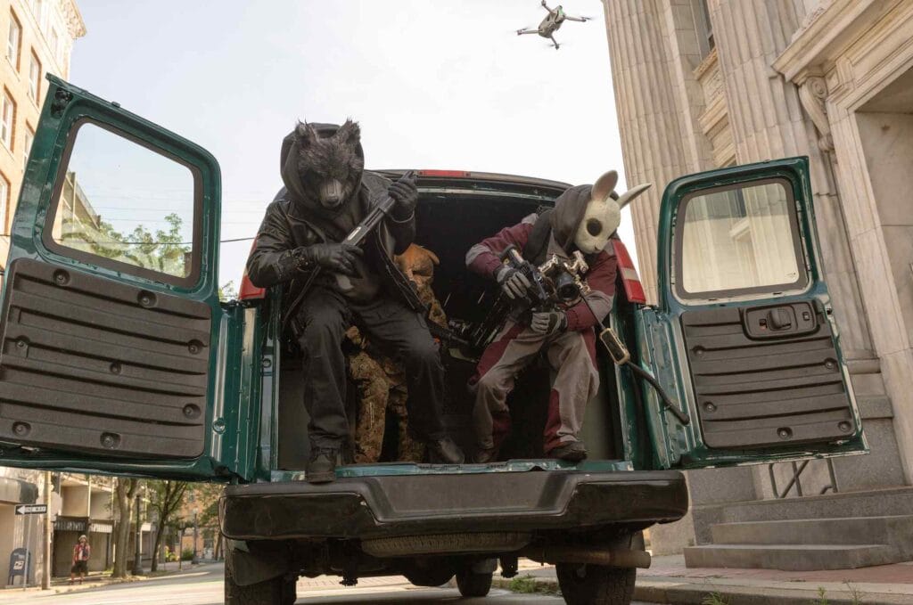‘How To Rob A Bank’ Trailer: Nicholas Hoult, Zoë Kravitz And Anna Sawai Star In Action Comedy