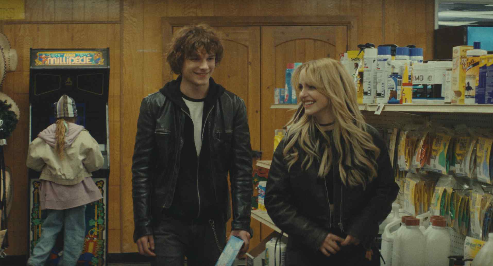 Mason Thames And Mckenna Grace Reunite In Trailer For Green Day-Inspired Comedy ‘Nimrods’
